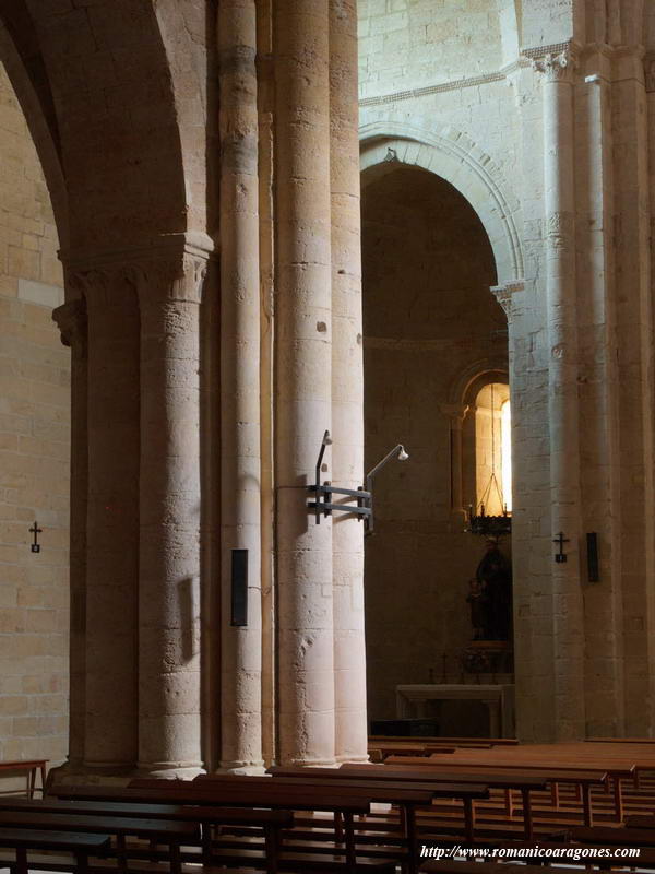 DETALLE DE UNA DE LAS PILASTRAS DEL TEMPLO